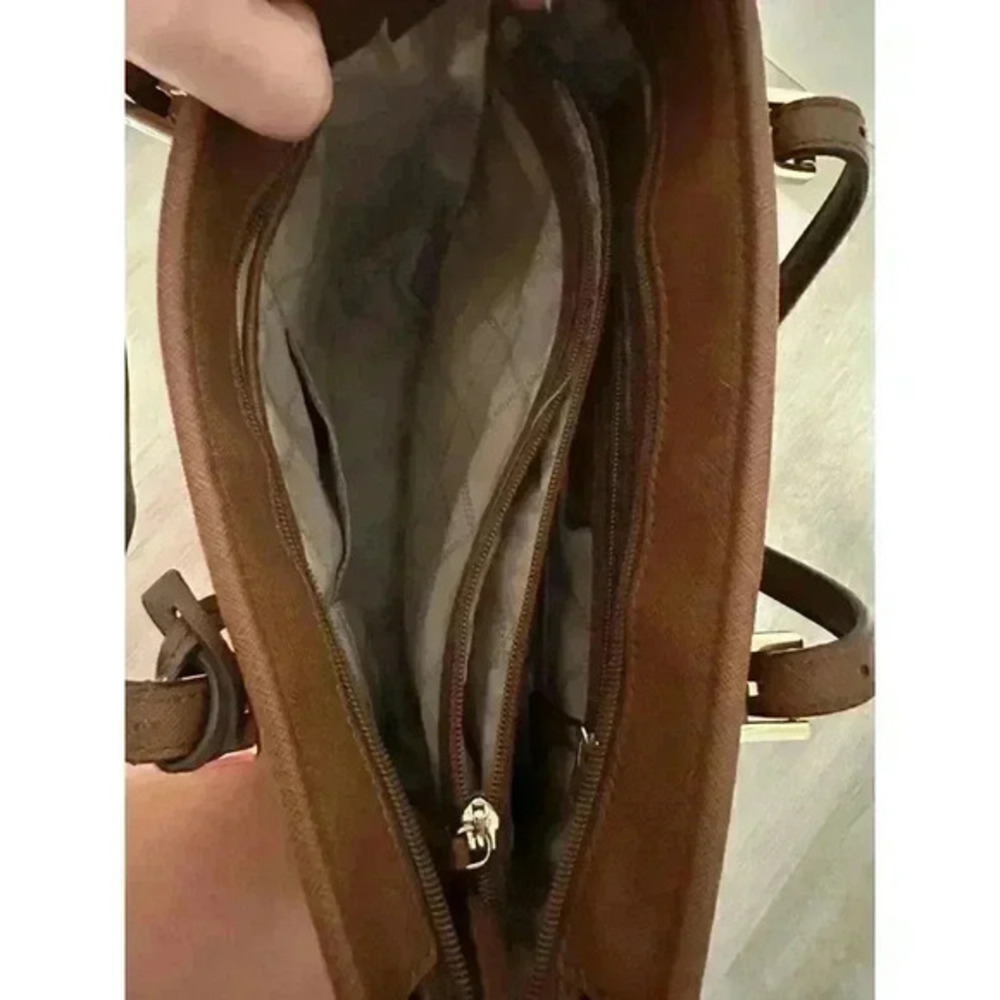 Michael Michael Kors  JET‎ SET ITEM LARGE TOP ZIP POCKET TOTE - Picture 5 of 11